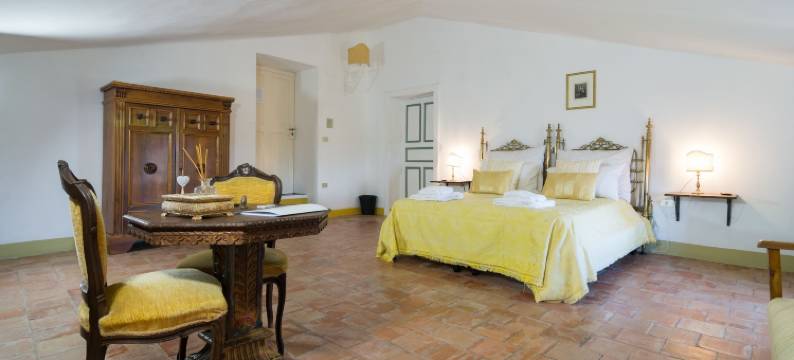 瑟拉古伊门塔城堡酒店(Castello di Serragiumenta)图片