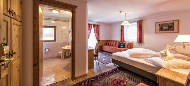 米拉贝尔酒店(Hotel Mirabel)图片