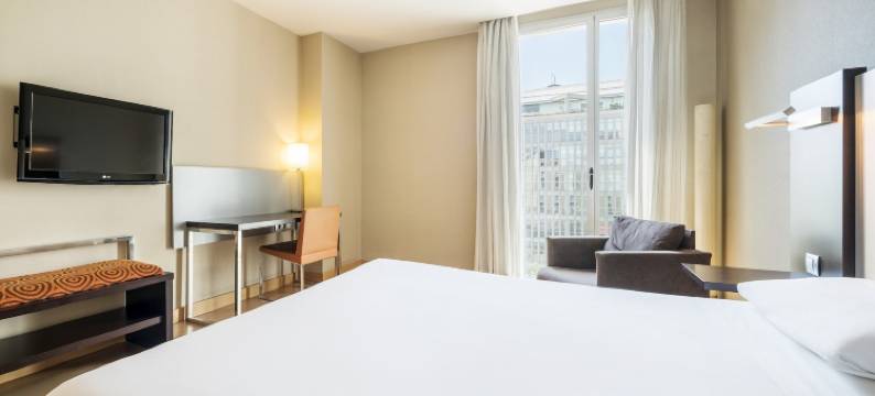 巴塞罗那音乐厅伊鲁宁酒店(Ilunion Auditori)图片