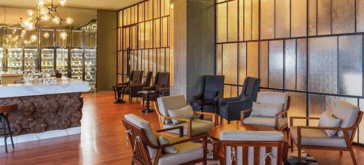 北干巴鲁狐狸酒店(FOX Hotel Pekanbaru)图片