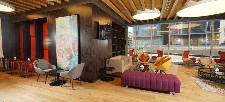 阿尔科巴尔海岸线温德姆华美达安可酒店(Ramada Encore by Wyndham Al Khobar Corniche)图片