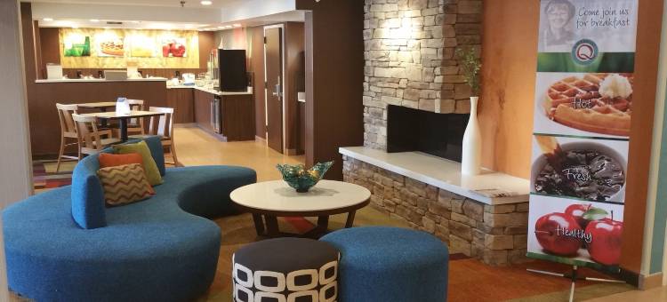 蔓越莓乡品质酒店(Quality Inn Cranberry Township)图片