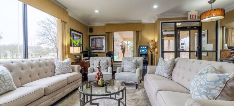 科林斯西凯艺酒店(Quality Inn & Suites Corinth West)图片