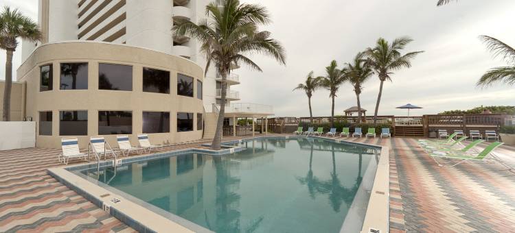 丽笙海岸套房酒店(Radisson Suite Hotel Oceanfront)图片