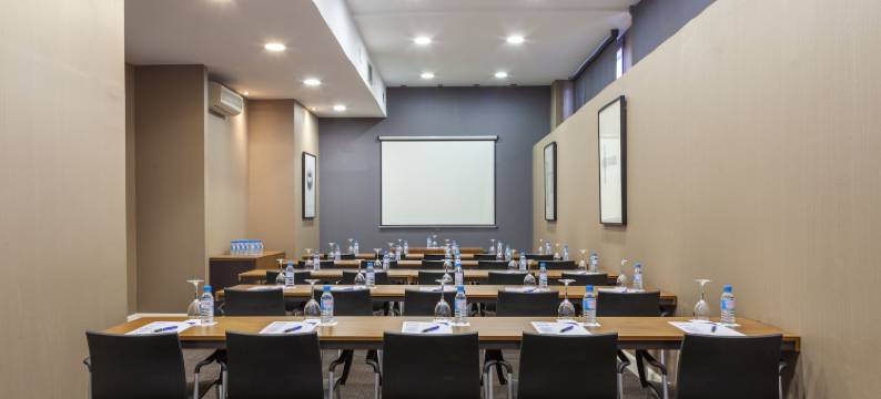 瓷器托尼奥酒店(Porcel Torneo)图片