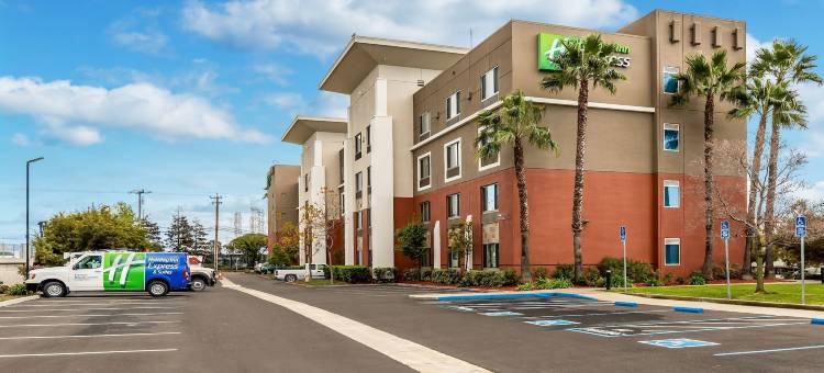 智选假日套房酒店弗里蒙特 - 中央米尔皮塔斯(Holiday Inn Express & Suites Fremont - Milpitas Central)图片