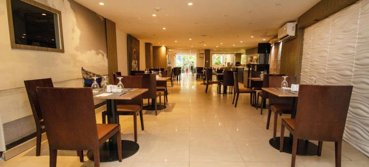 巴拿马城中心通过阿根廷华美达酒店(Ramada by Wyndham Panama Centro Via Argentina)图片