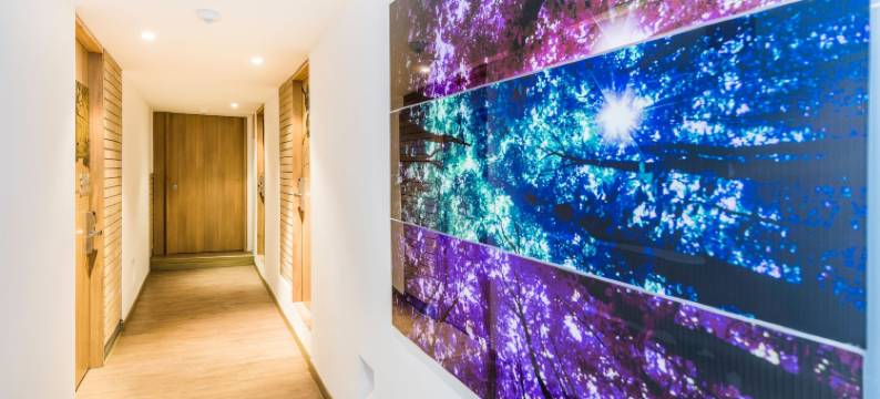 维亚乔泰勒波特套房酒店(Hotel Viaggio Teleport City Suites)图片