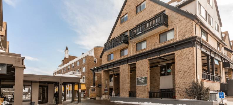 全季度假旅舍山村旅馆(The Loft at Mountain Village by All Seasons Resort Lodging)图片