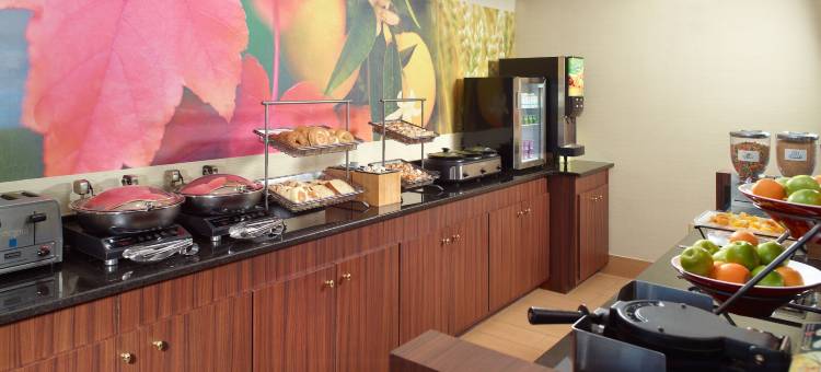 克拉克斯维尔万枫酒店(Fairfield Inn & Suites Clarksville)图片