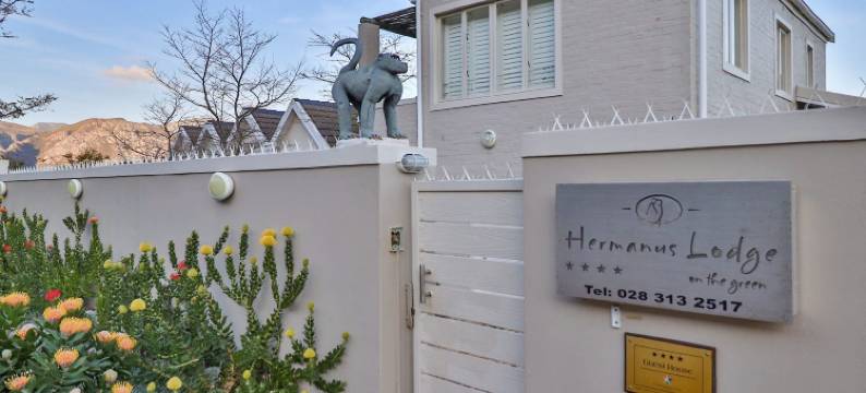 赫曼努斯绿色旅馆(Hermanus Lodge on the Green - Solar Power)图片