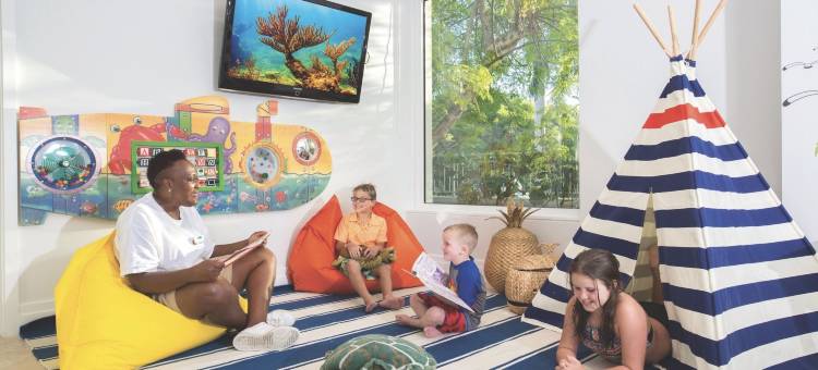 贝斯特海湾俱乐部度假村(West Bay Club)图片