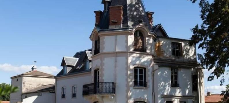 莱斯4赛逊斯城堡酒店(Château les 4 Saisons)图片