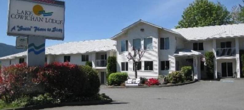科威恰湖旅馆(Lake Cowichan Lodge)图片
