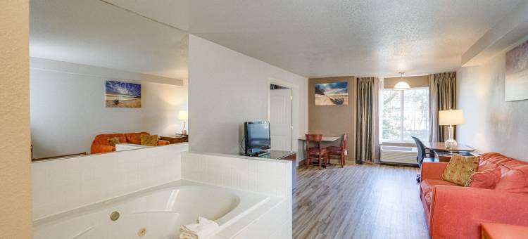 阿什利套房式旅馆(The Ashley Inn & Suites)图片