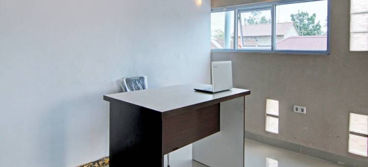 O酒店布德斯里旅馆(Hotel O Penginapan Budhe Sri)图片