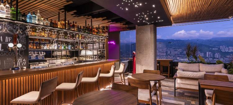麦地那约克豪华套房(Bluedoors York Luxury Suites)图片