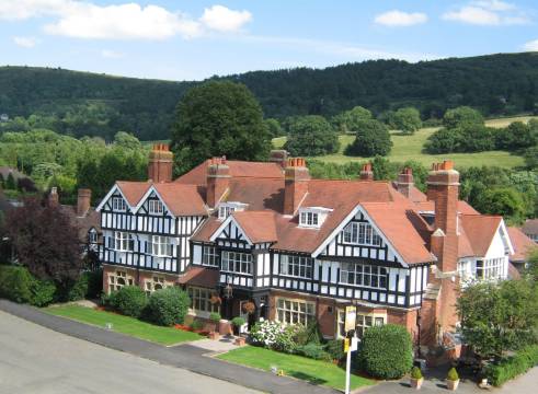 科尔沃尔公园酒吧和餐厅酒店(Colwall Park - Hotel, Bar & Restaurant)