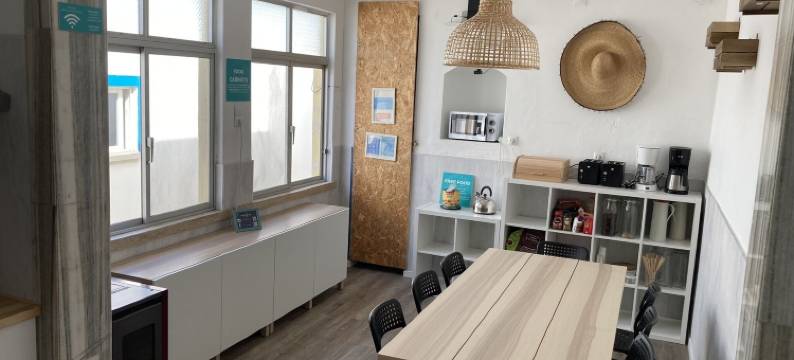 艾里塞拉冲浪者巢穴酒店-新(Surfer's Den Ericeira)图片