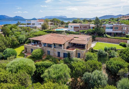 Villa Ippocampo by Wonderful Italy Hotel Overview