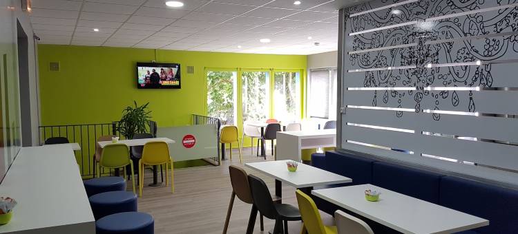 香布西圣泽门宜必思快捷酒店(Ibis Budget Chambourcy Saint Germain)图片