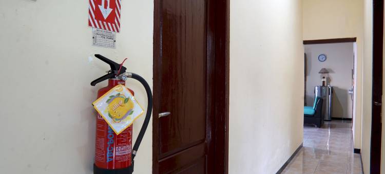 Hotel O 椰岛民宿和度假村，靠近红岛海滩(Hotel O Coconut Island Homestay & ResortNearPantai Pulau Merah)图片