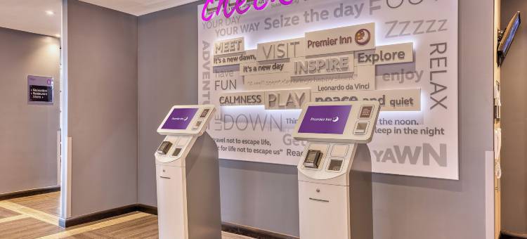 泽西圣河烈(巴斯街)优品迎酒店(Premier Inn Jersey St Helier (Bath Street))图片