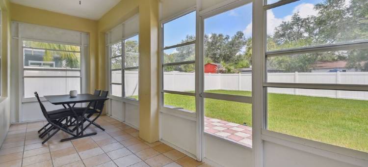Tampa "Good Times" Home+GameRoom, Sleeps 12, 4br/3.5bth, Great Location/Backyard图片