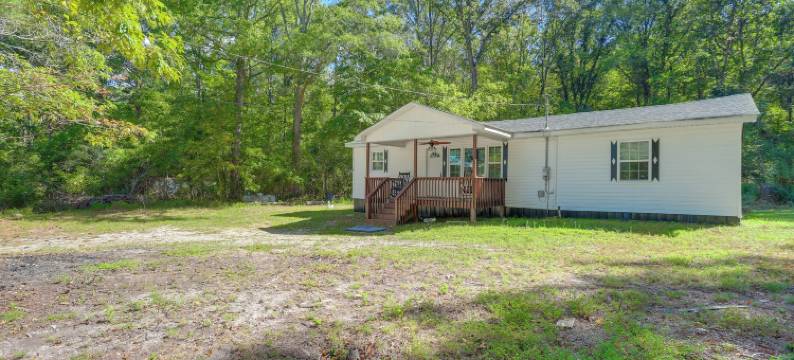 距离斯洛比弗洛伊德州立公园8英里：宁静的度假屋！(8 Mi to Sloppy Floyd State Park: Peaceful Retreat!)图片