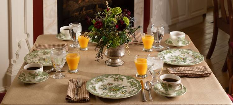 奥克伍德旅馆奥科博吉 - 限成人(The Oakwood Inn Okoboji)图片