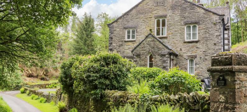 丹尼斯庭园(Danes Court)图片