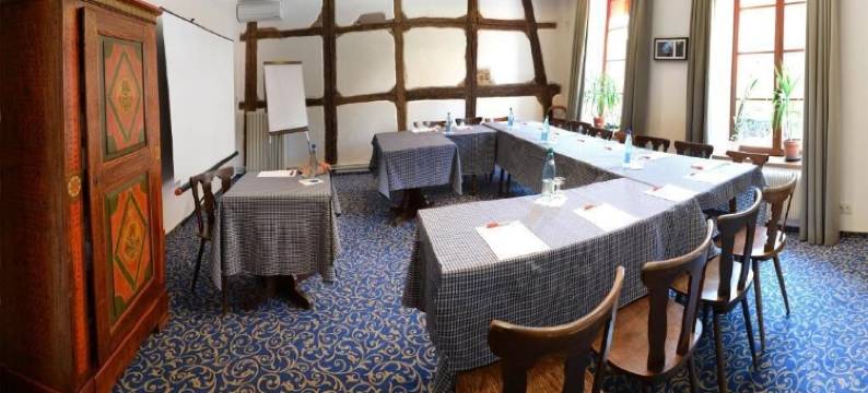 钟形帽酒店(Logis Hôtel de La Cloche)图片