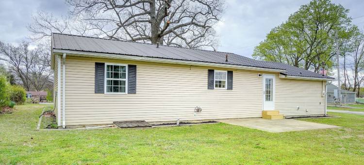 宁静的布兰登堡家园 ～ 至俄亥俄河约6英里！(Peaceful Brandenburg Home ~ 6 Mi to Ohio River!)图片