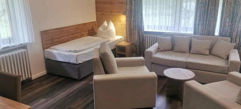 索尔陶尔海德花园酒店(Heidehotel Soltauer Hof)图片