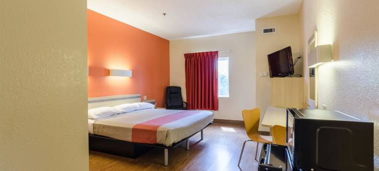 6号布里斯都汽车旅馆(Motel 6 Bristol, VA)图片