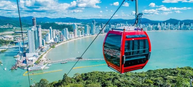 坎布里乌广场酒店(Hotel Plaza Camboriú)图片