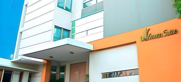 佩卓蓬甘勒格林套房酒店(LeGreen Suite Pejompongan)图片