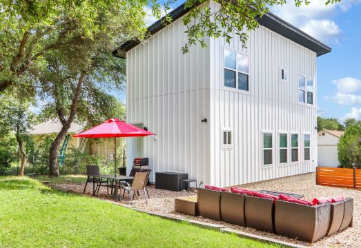 Canyon Lake Adventure Oasis - Modern and Cozy Escape Hotel Overview