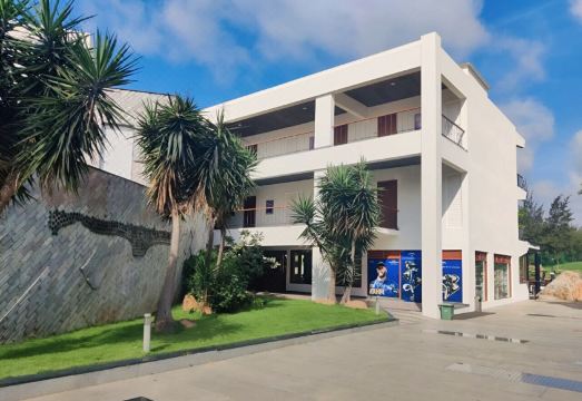 Clover Greens Golf Course and ResortHotel Overview