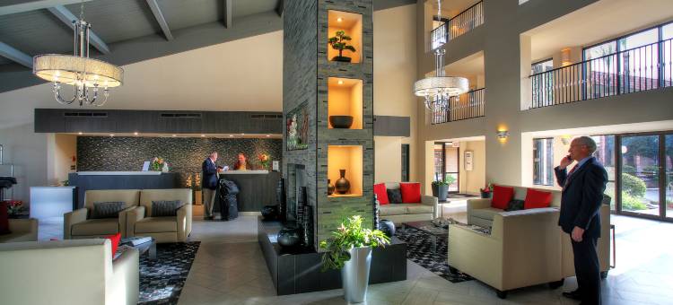 图森机场希尔顿逸林套房(DoubleTree Suites by Hilton Tucson Airport)图片