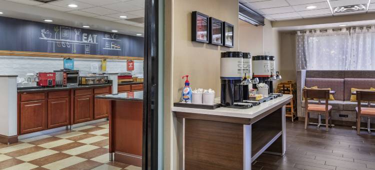 诺科/科罗娜希尔顿欢朋酒店(Hampton Inn Norco-Corona-Eastvale)图片