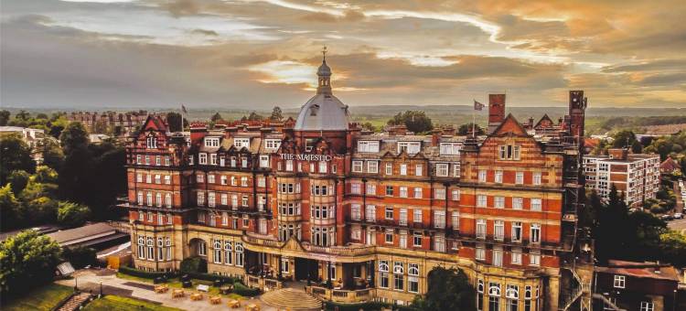 希尔顿逸林酒店约克郡Majestic酒店(Doubletree by Hilton Harrogate - Majestic Hotel & Spa)图片