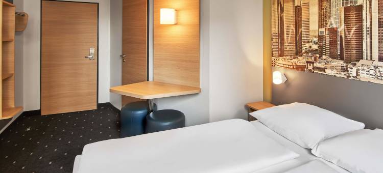 法兰克福西民宿酒店(B&B HOTEL Frankfurt-West)图片