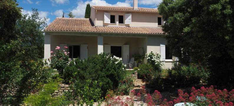 Holiday Home in Villes-sur-Auzon with Pool图片