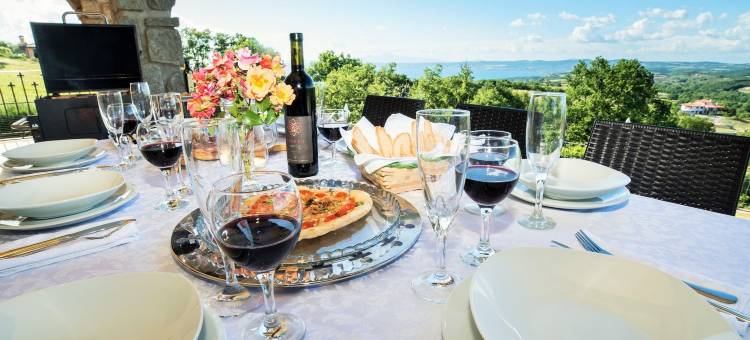Villa near Lake Bolsena with Pool图片