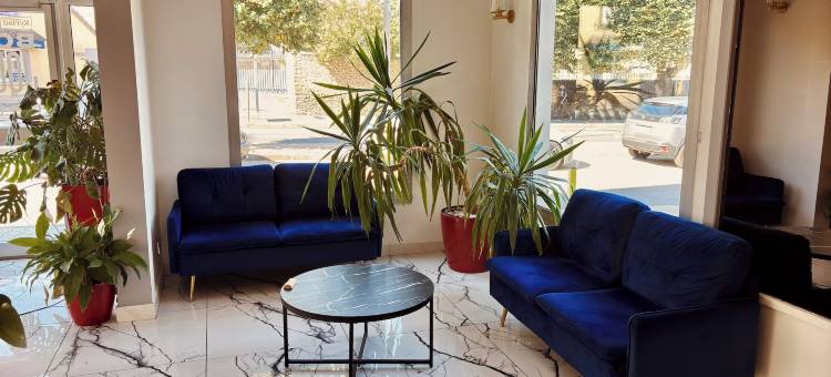 阿尔斯基里亚德直营酒店(Kyriad Direct Arpajon)图片