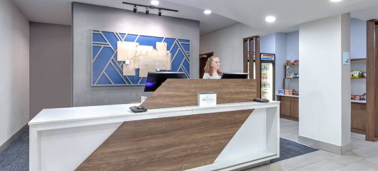 格兰伯瑞智选假日酒店及套房(Holiday Inn Express & Suites Granbury)图片