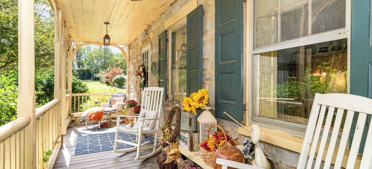 树倒农场民宿(Fallen Tree Farm Bed and Breakfast)图片