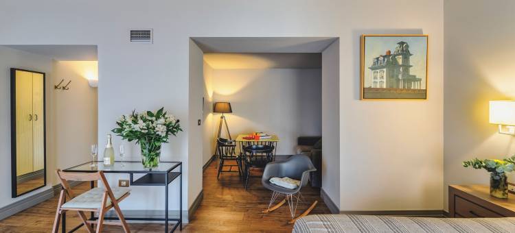 蓝窗公寓式酒店(Blue Windows House)图片