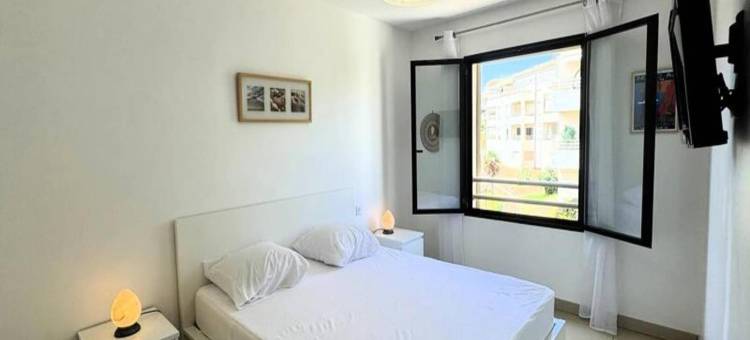 2 Rooms for 2 People图片
